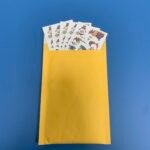 5 sheets of 100 pieces holiday stickers packaged in bubble wrap - Image 5